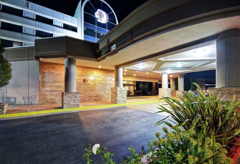 Doubletree By Hilton Hotel Pleasanton At The Club