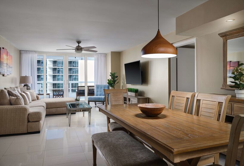 Doubletree By Hilton Grand Hotel Biscayne Bay