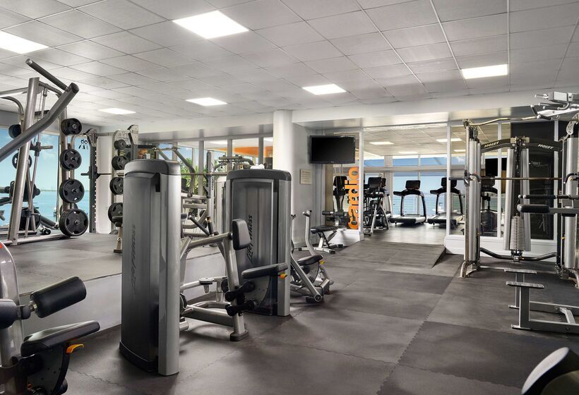 Doubletree By Hilton Grand Hotel Biscayne Bay