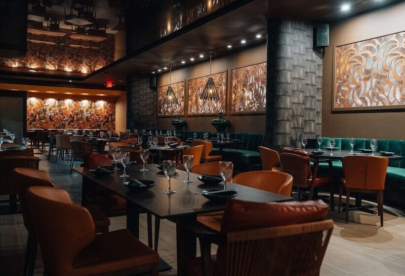 Doubletree By Hilton Grand Hotel Biscayne Bay