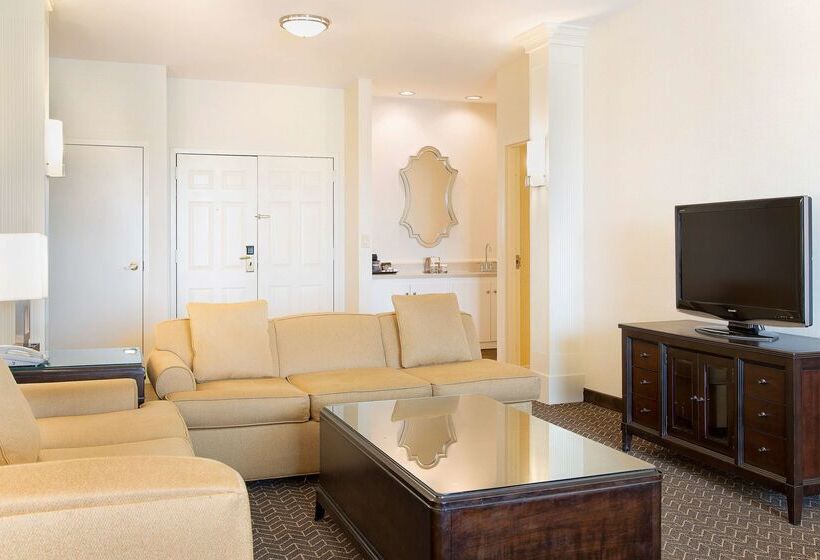 Doubletree Suites By Hilton Hotel Lexington