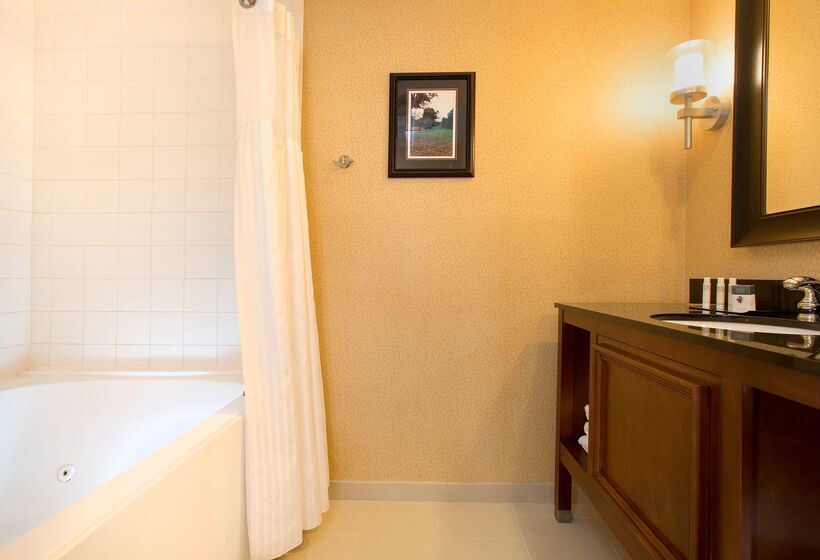 Doubletree Suites By Hilton Hotel Lexington