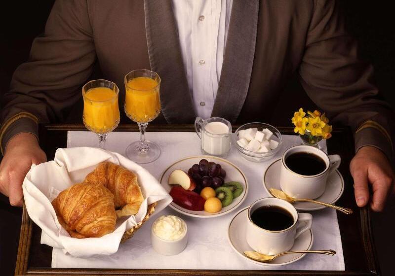 Doubletree Suites By Hilton Hotel Lexington