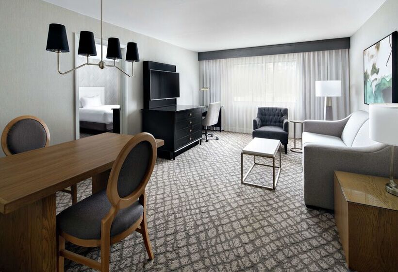 호텔 Doubletree Suites By Hilton Charlotte Southpark