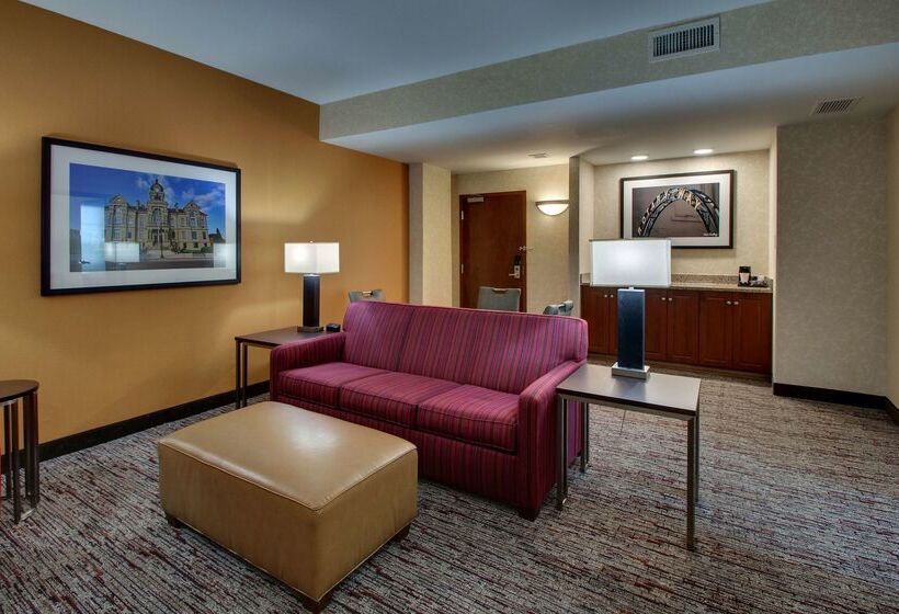 호텔 Drury Inn & Suites Findlay