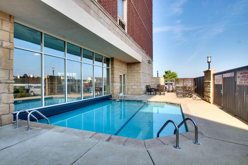 호텔 Drury Inn & Suites Findlay