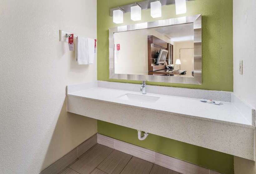 هتل Econo Lodge Atlanta Airport East