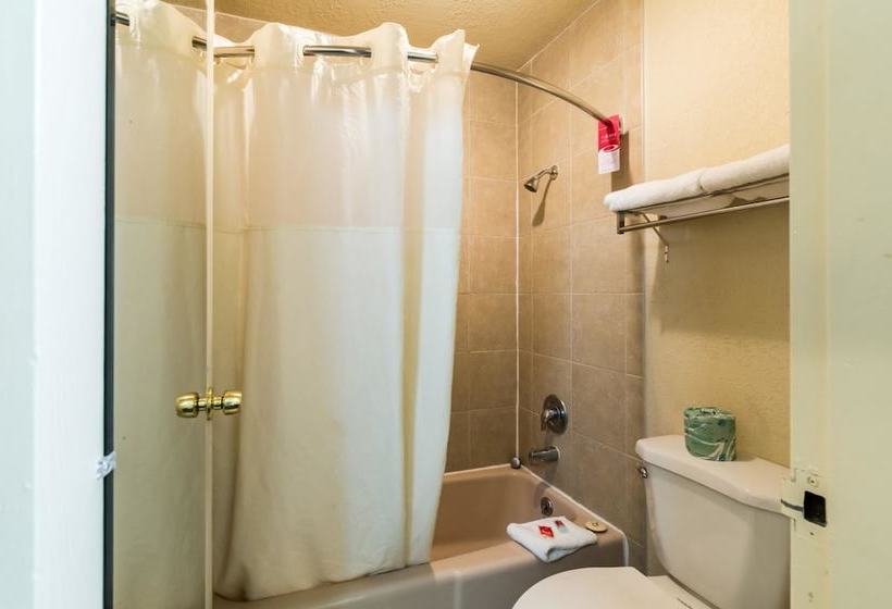 ホテル Econo Lodge