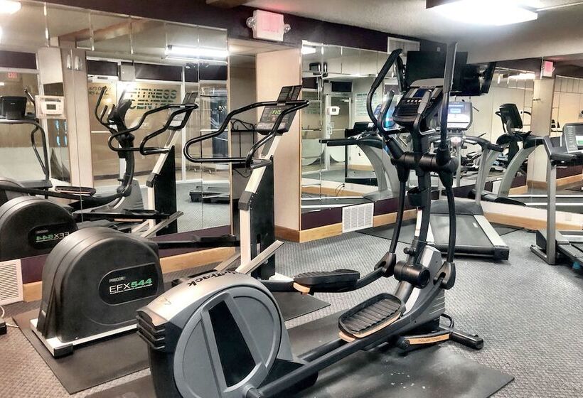 فندق Econo Lodge