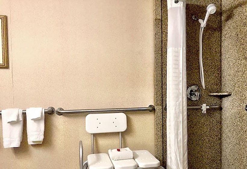 فندق Econo Lodge