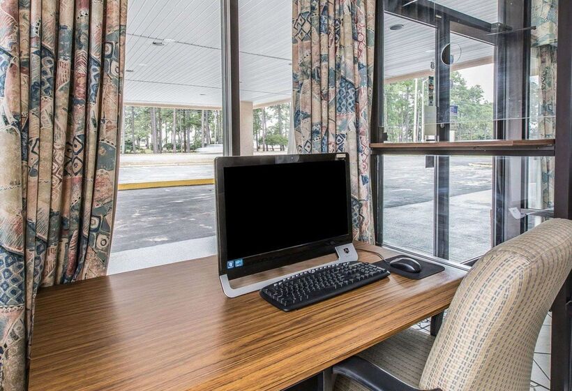 호텔 Econo Lodge