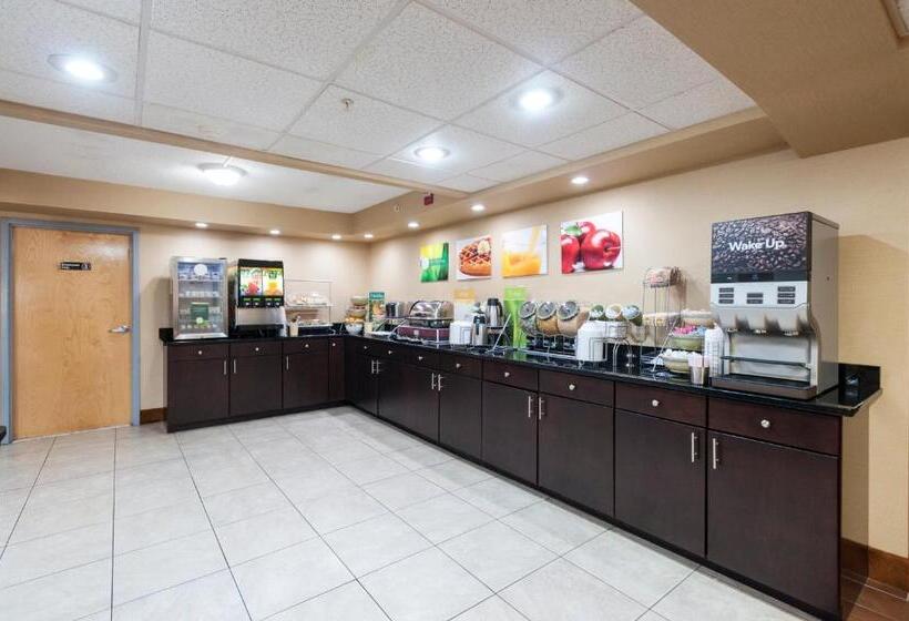 فندق Econo Lodge Hagerstown I 81