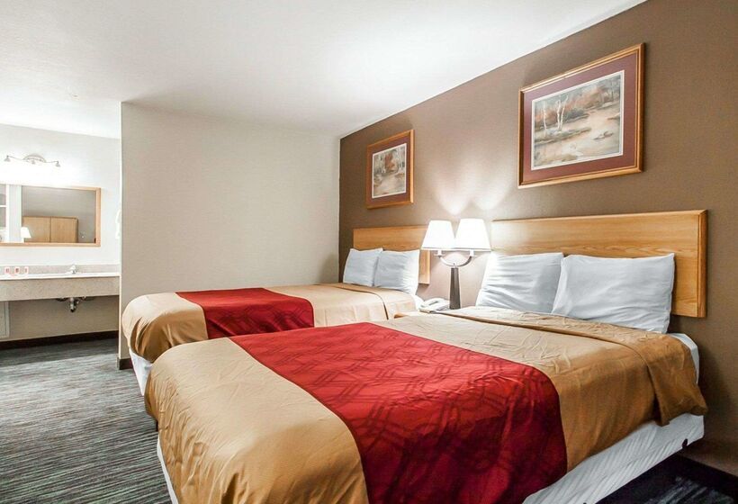 فندق Econo Lodge Inn And Suites   Jackson
