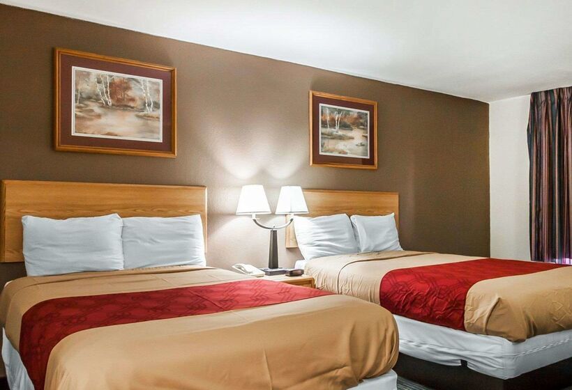 فندق Econo Lodge Inn And Suites   Jackson