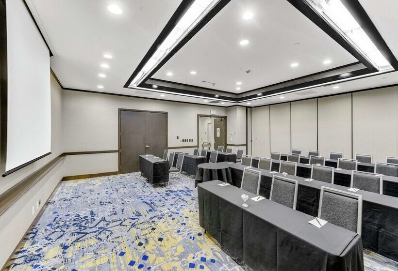 فندق Embassy Suites By Hilton Anaheim Orange