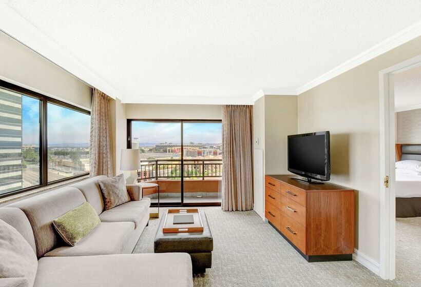 فندق Embassy Suites By Hilton Anaheim Orange