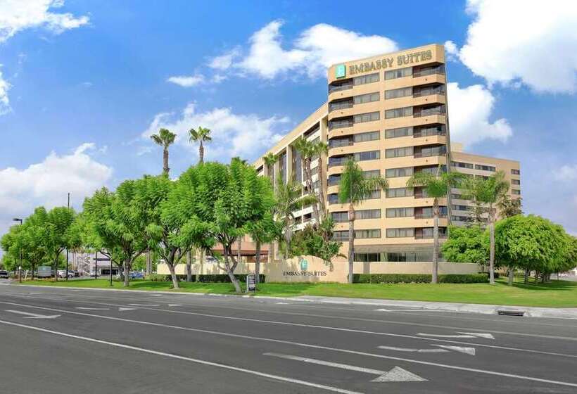 فندق Embassy Suites By Hilton Anaheim Orange