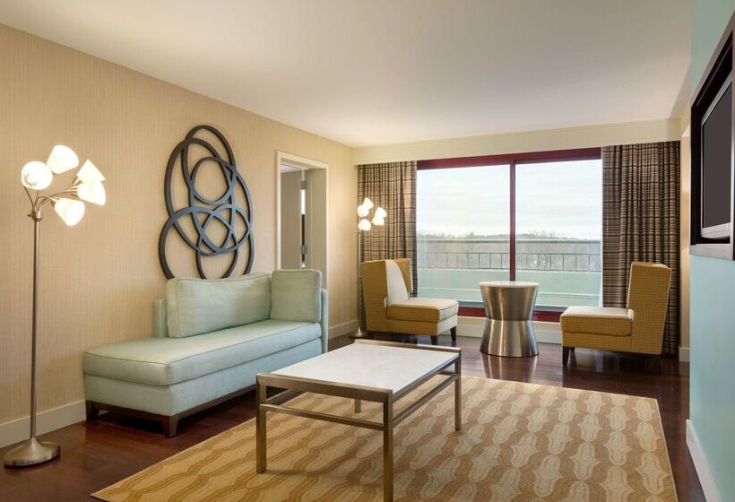 فندق Embassy Suites By Hilton Boston Waltham