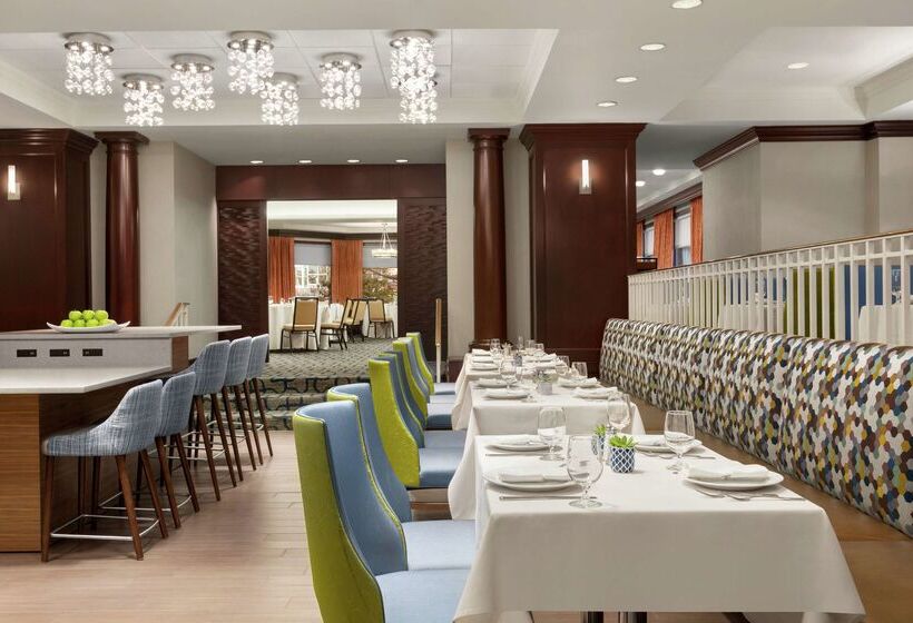 فندق Embassy Suites By Hilton Boston Waltham