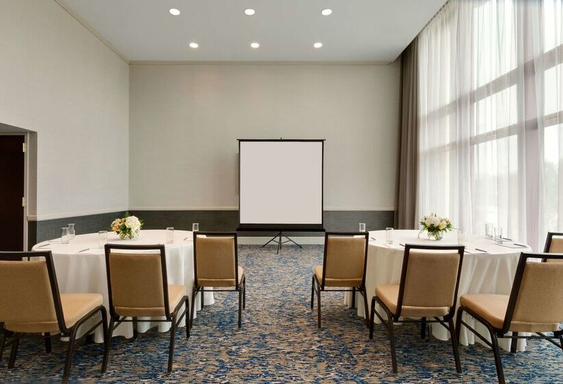 فندق Embassy Suites By Hilton Boston Waltham