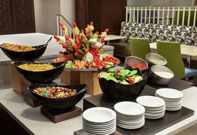 فندق Embassy Suites By Hilton Boston Waltham