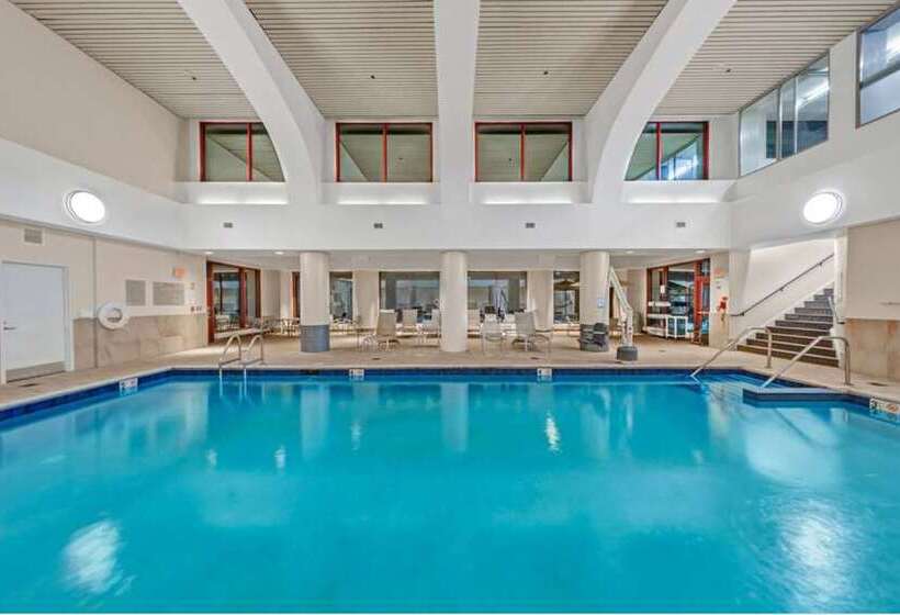 هتل Embassy Suites By Hilton Boston Waltham