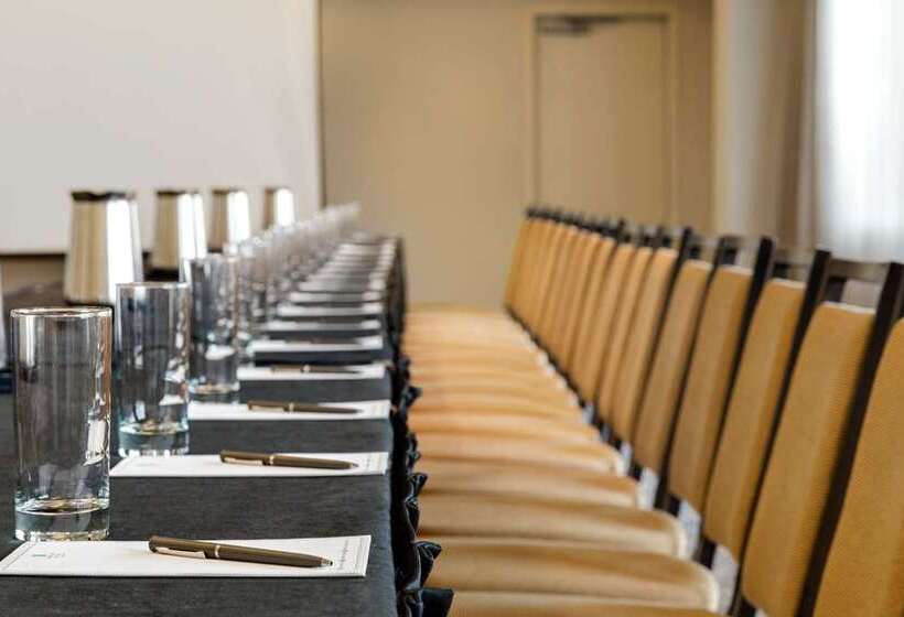 فندق Embassy Suites By Hilton Boston Waltham