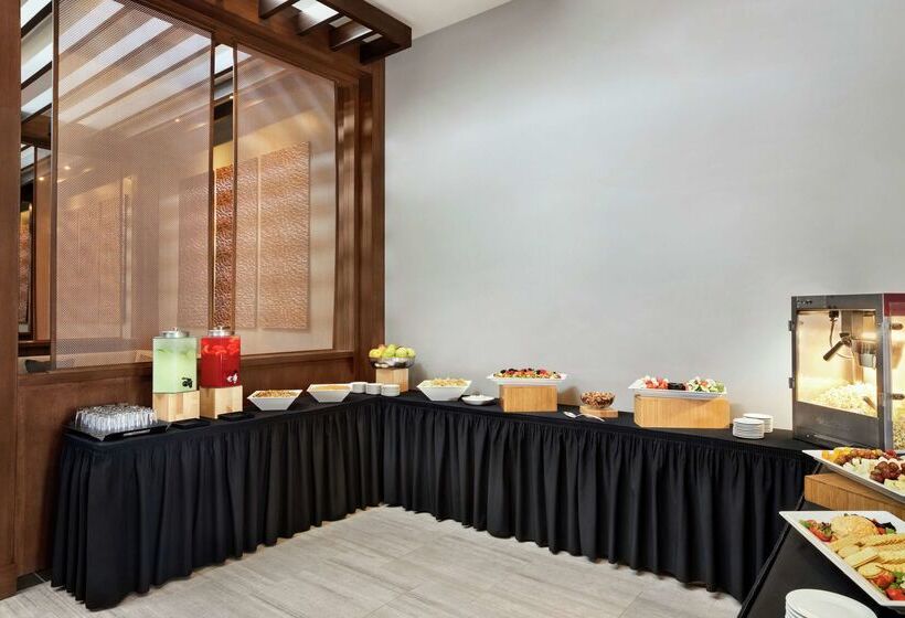 酒店 Embassy Suites By Hilton Brunswick