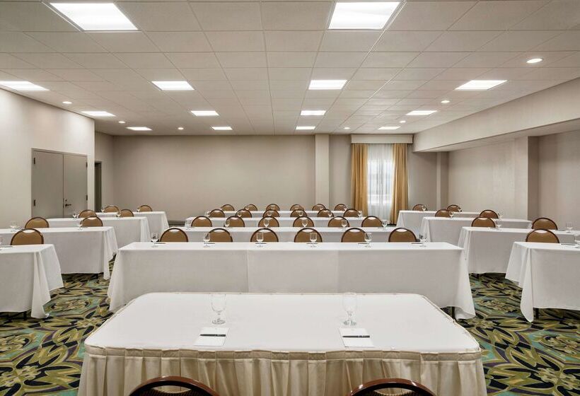 酒店 Embassy Suites By Hilton Brunswick