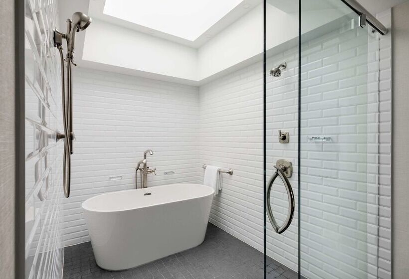 호텔 Embassy Suites By Hilton Detroit Troy Auburn Hills