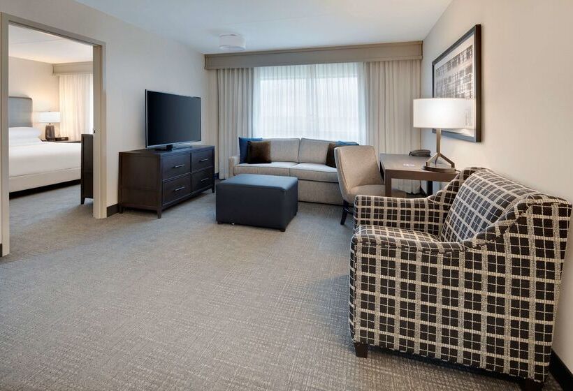 호텔 Embassy Suites By Hilton Detroit Troy Auburn Hills