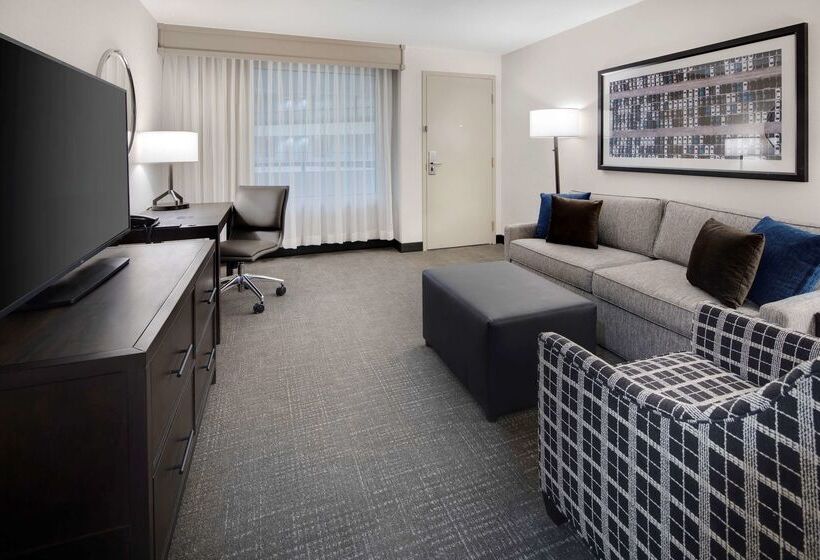 בית מלון כפרי Embassy Suites By Hilton Detroit Troy Auburn Hills