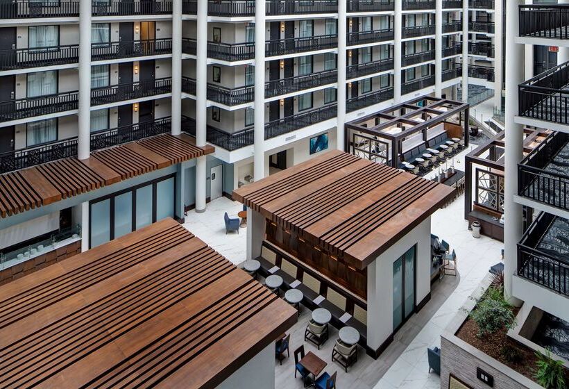 호텔 Embassy Suites Syracuse