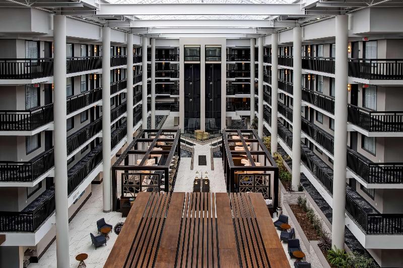 호텔 Embassy Suites Syracuse