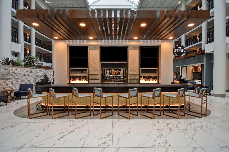 호텔 Embassy Suites Syracuse