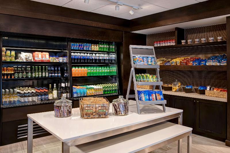 호텔 Embassy Suites Syracuse