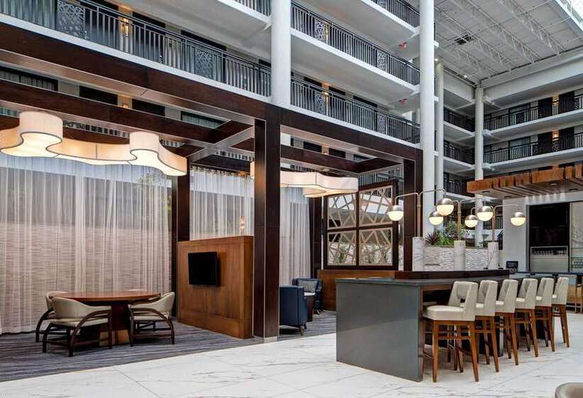 호텔 Embassy Suites Syracuse