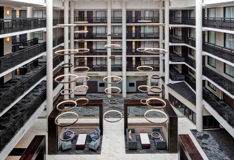 호텔 Embassy Suites Syracuse