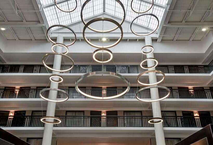 호텔 Embassy Suites Syracuse