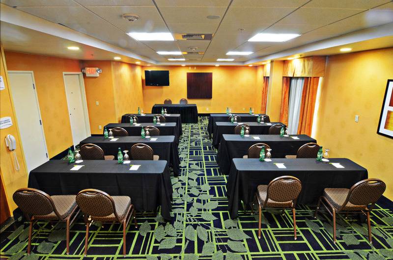 فندق Fairfield Inn & Suites Anaheim North Buena Park