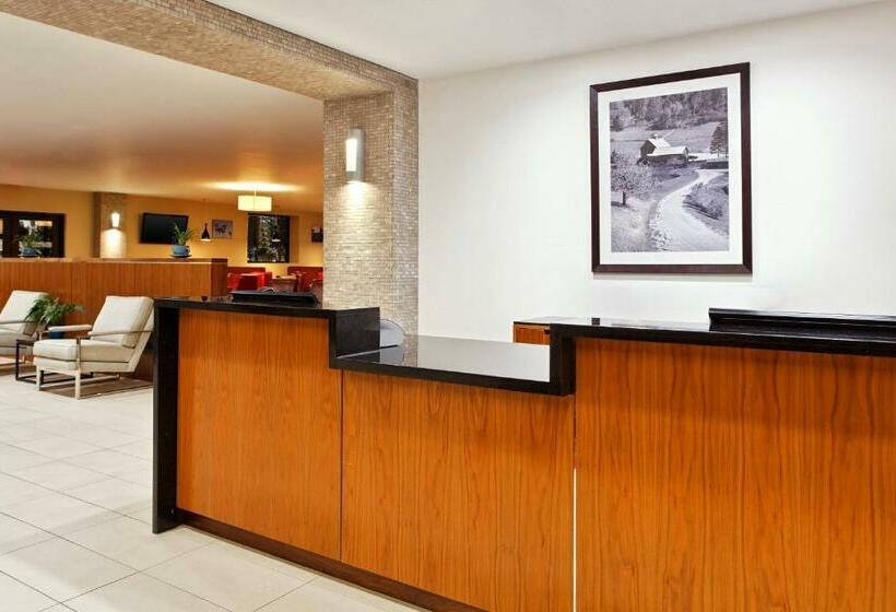 ホテル Four Points By Sheraton College Station