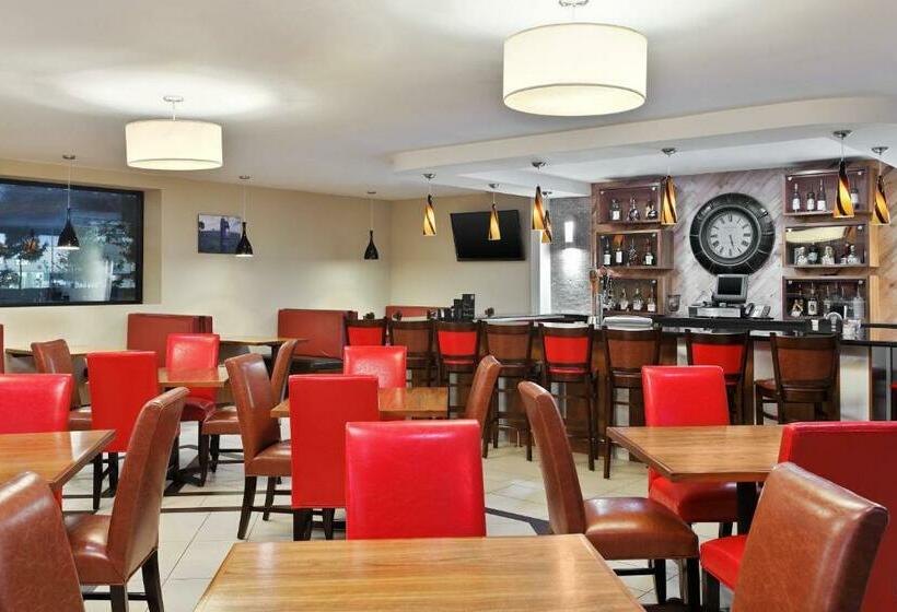 ホテル Four Points By Sheraton College Station