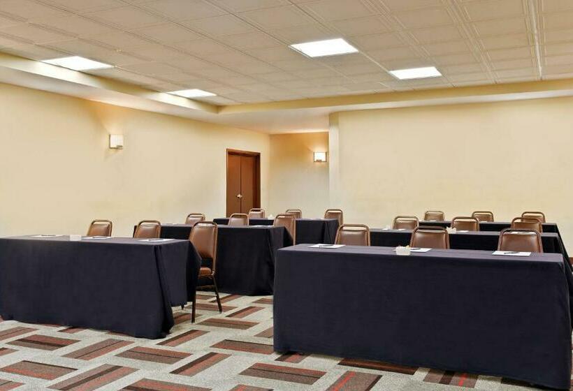 ホテル Four Points By Sheraton College Station