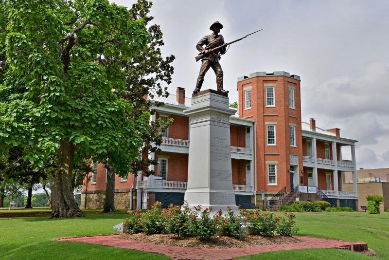 هتل Four Points By Sheraton Little Rock Midtown