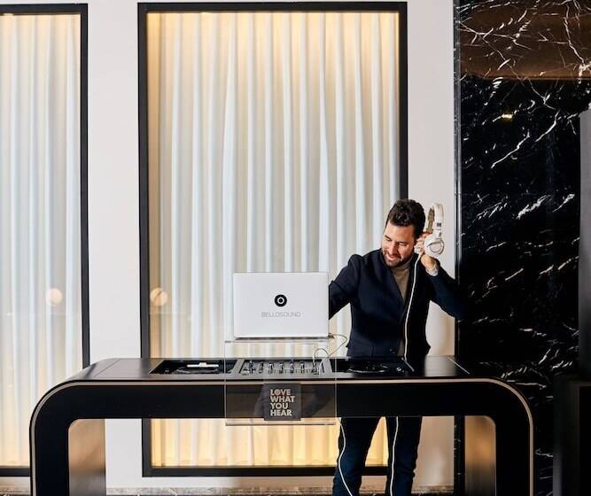 هتل Four Seasons  Chicago