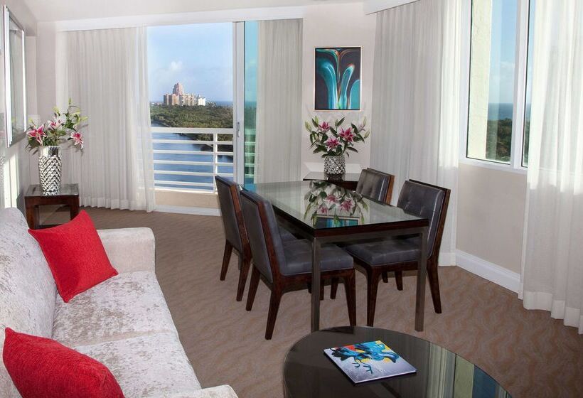 هتل Galleryone Doubletree Hilton Gc Turtle Cove