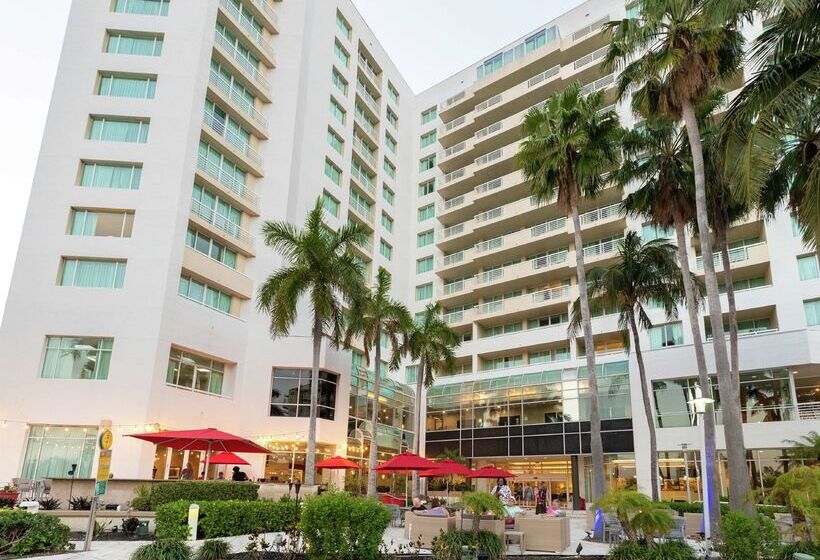 호텔 Galleryone Doubletree Hilton Gc Turtle Cove