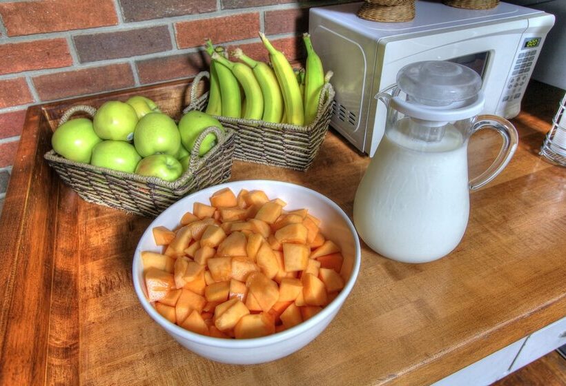 בית מלון כפרי Gatlinburg Inn