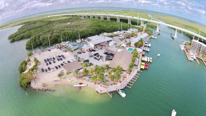 Отель Gilbert's Resort
