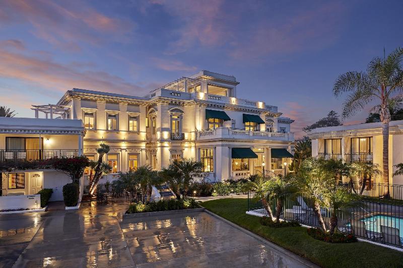 호텔 Glorietta Bay Inn